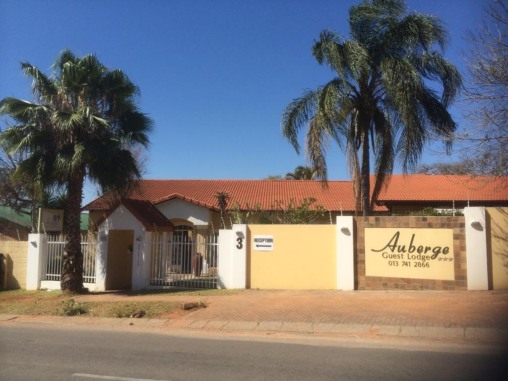 Auberge Guest Lodge Mbombela Exterior photo